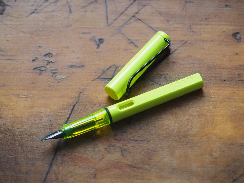Lamy Safari Fountain Pen - 2026 Special Edition -  Neon Yellow