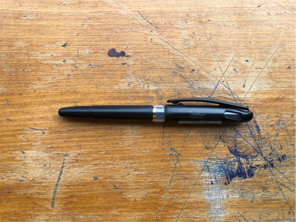 Pentel Tradio Stylo (Fountain Pen Style Pen) - Black