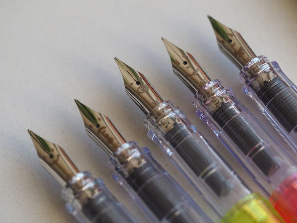 Pilot Fountain Pen - Kakuno Family Edition - Baby Green - Image 4