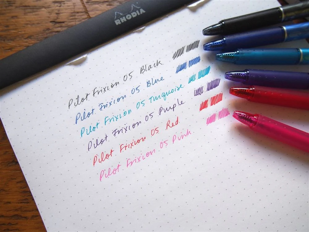 Pilot FriXion Erasable Retractable Gel Pen - Green - Image 2
