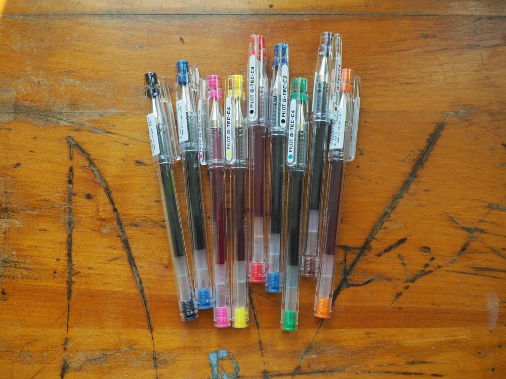 Pilot G-Tec-C (Hi-Tec-C) Gel Pen - 0.4mm - Black - Image 3