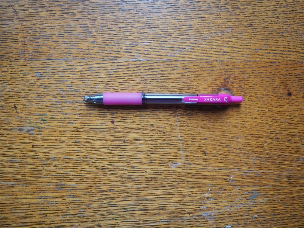 Zebra Sarasa Retractable Gel Pen - 0.7mm - Pink